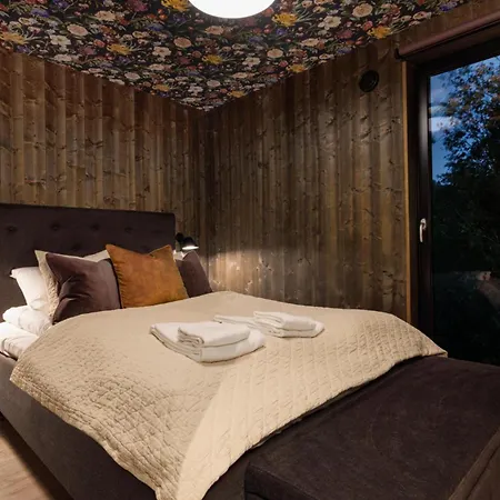 Lille Tyven - Privat Jacuzzi - Dyrevennlig- 30 Min Osl Gasthof 3*