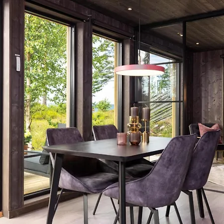 Lille Tyven - Privat Jacuzzi - Dyrevennlig- 30 Min Osl Gasthof Eina